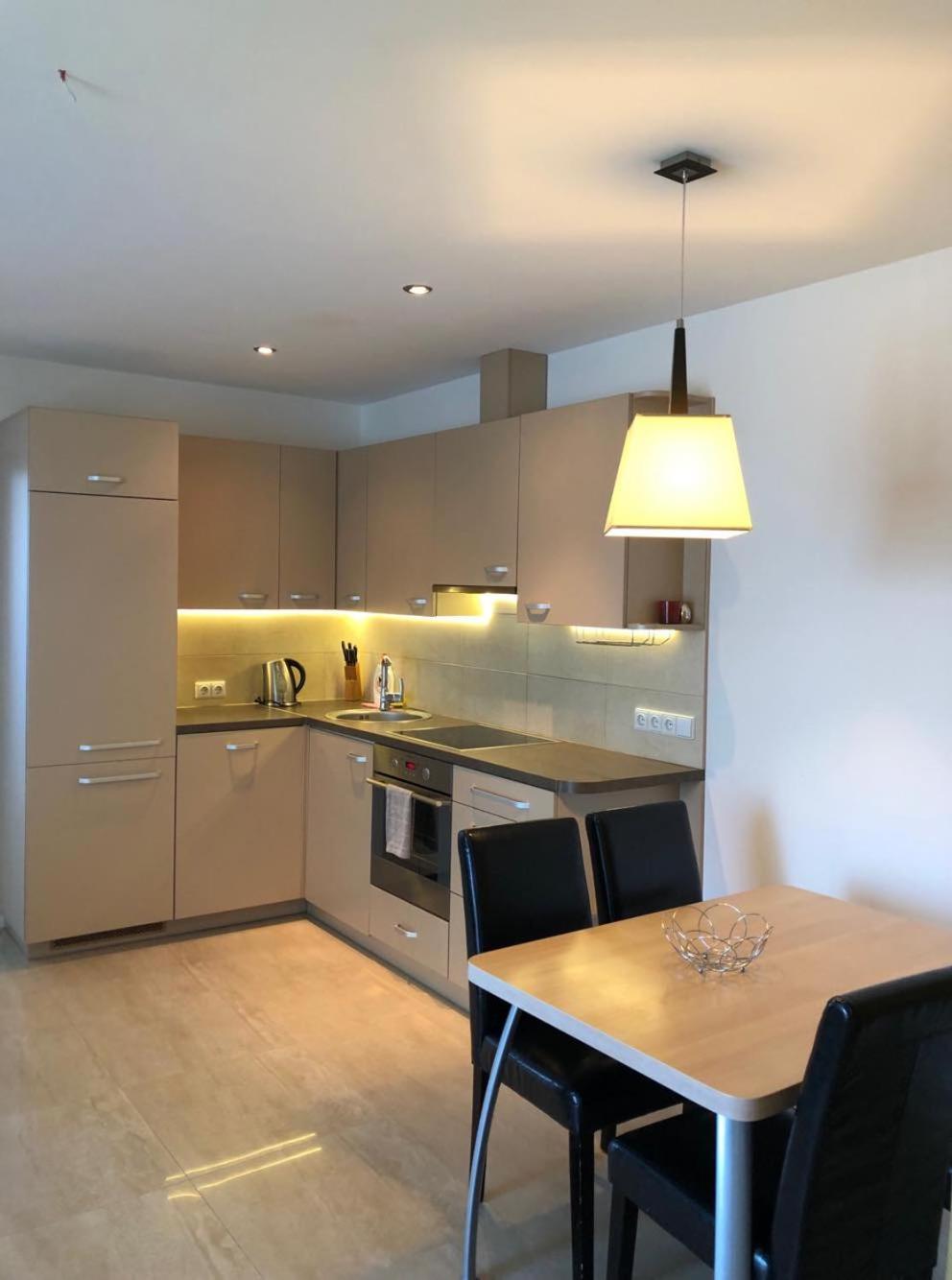 Three-Room Holiday Apartment Palanga Exterior photo